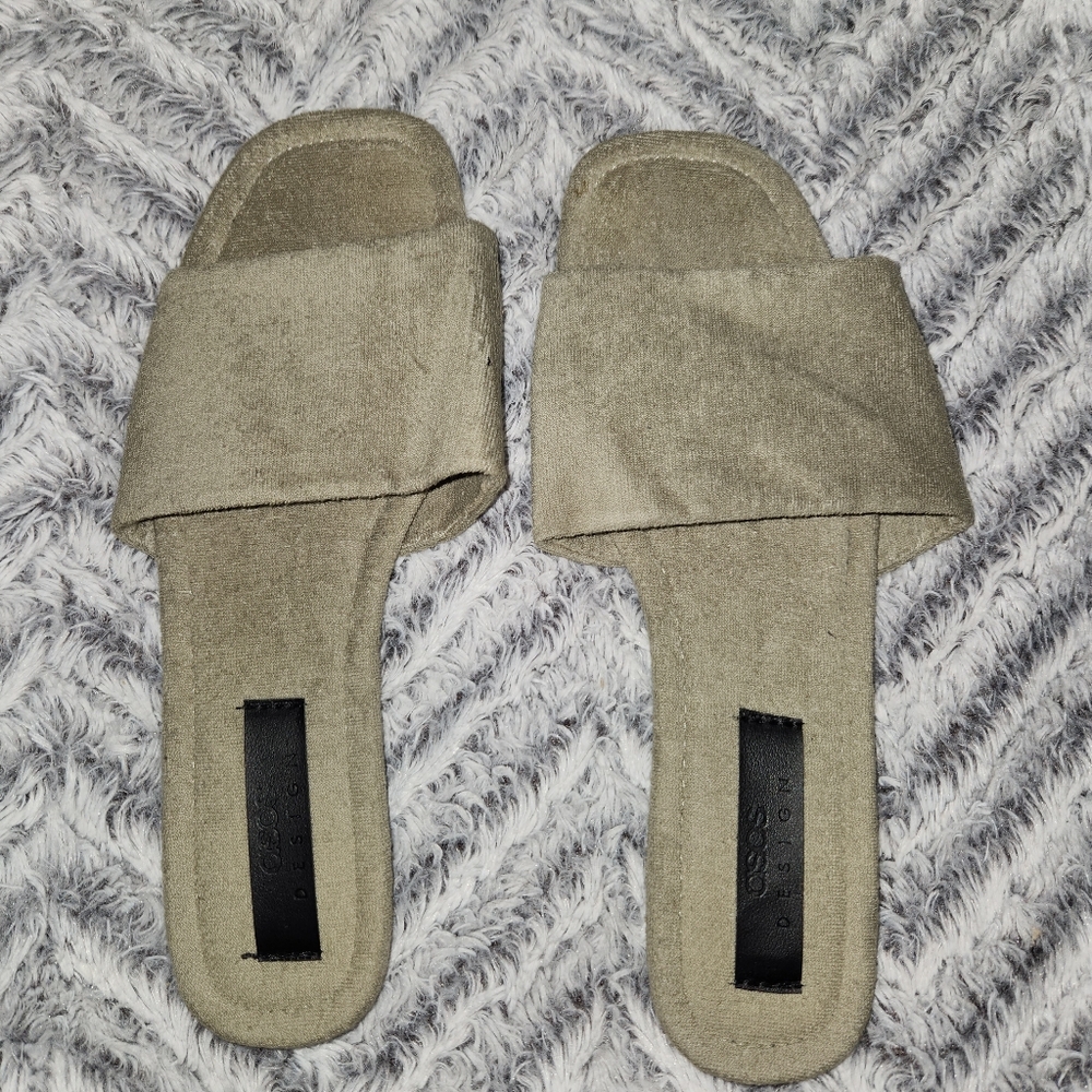 Asos Size 11 NWOT Sandals
